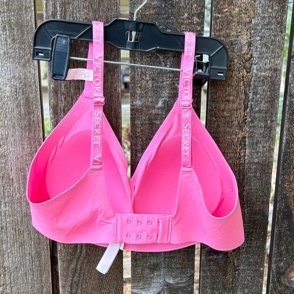 Victoria's Secret Bare Lightly Lined Wireless Comfort Bra In Pink Sz S - Picture 2 of 13